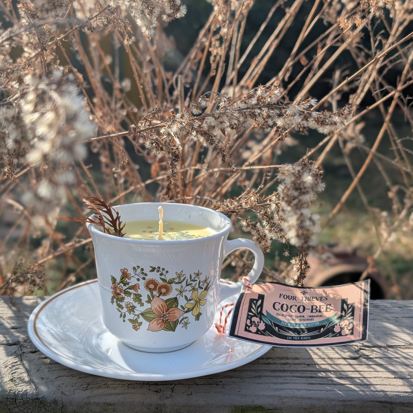 Vintage Teacup “Coco-Bee” Candles