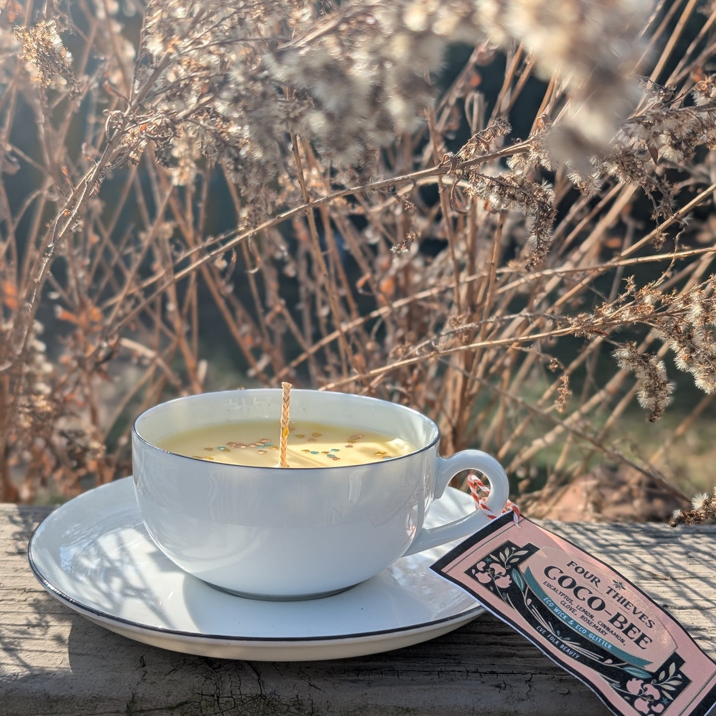 Vintage Teacup “Coco-Bee” Candles