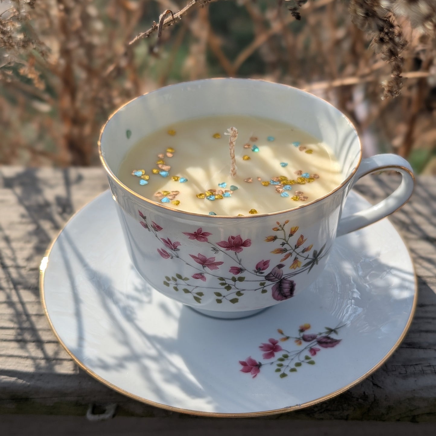 Vintage Teacup “Coco-Bee” Candles